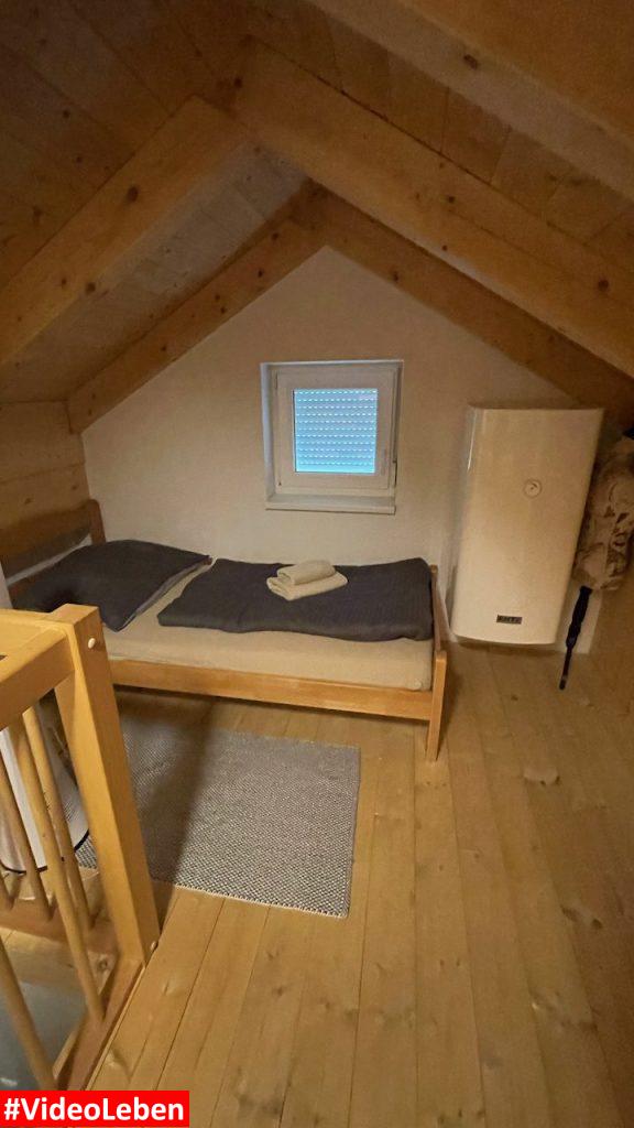 Dachboden Nordseite Haus Sonnenglück in Arnoldstein Kärnten - videoleben von familyeller