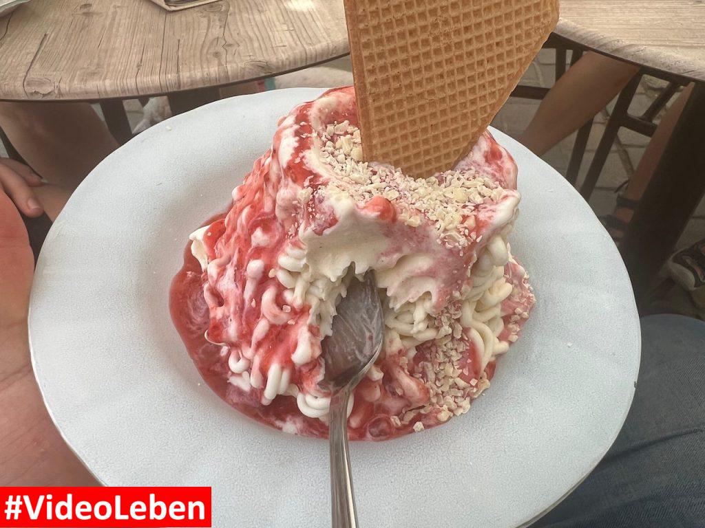 lecker Eis essen in Passau mit videoleben von Familyeller