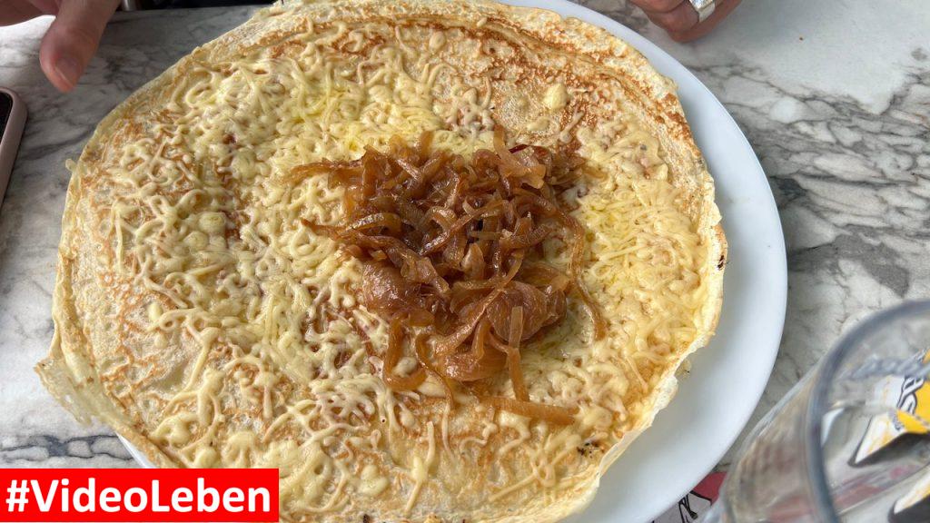 Pfannkuchen mit Käse und Zwiebeln Johanna´s Hof - videoleben von familyeller