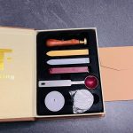 Geschenkbox personalisiertes Siegelwachs Stempelset - vorgestellt von videoleben von familyeller