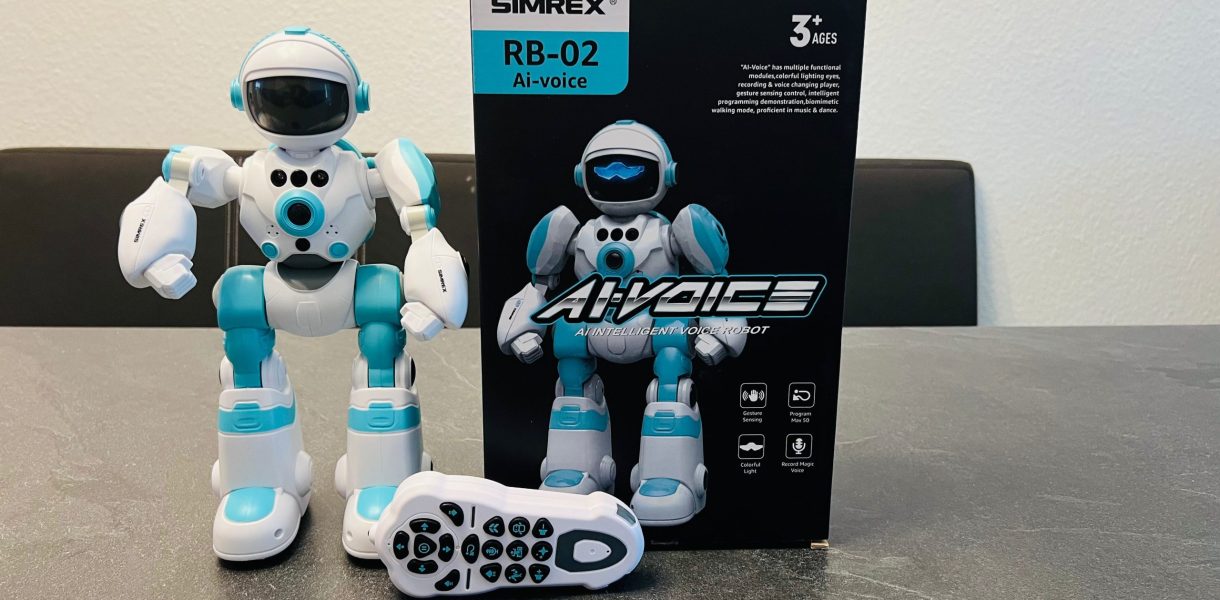 SIMREX RB - 02 Ai-Voice Roboter für Kids ab 3 Jahren - vorgestellt von videoleben von familyeller