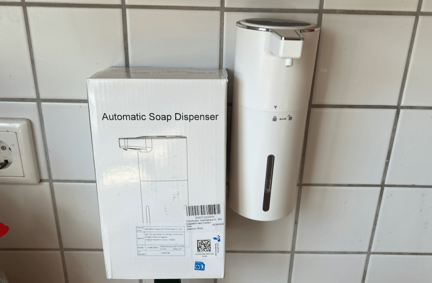 automatischer Seifenspender mit USB-C und Wandhalterung - beit videoleben von familyeller