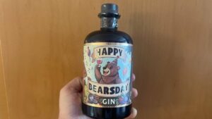 Happy Bearsday Gin Flasche mit Personalisierungsfeld – personalisierbarer Gin