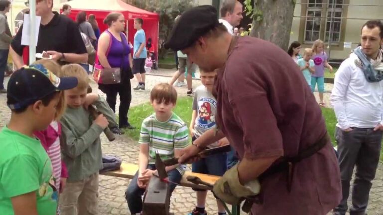 Ferien(s)pass Solingen – Auftaktveranstaltung mit buntem Programm für Kinder