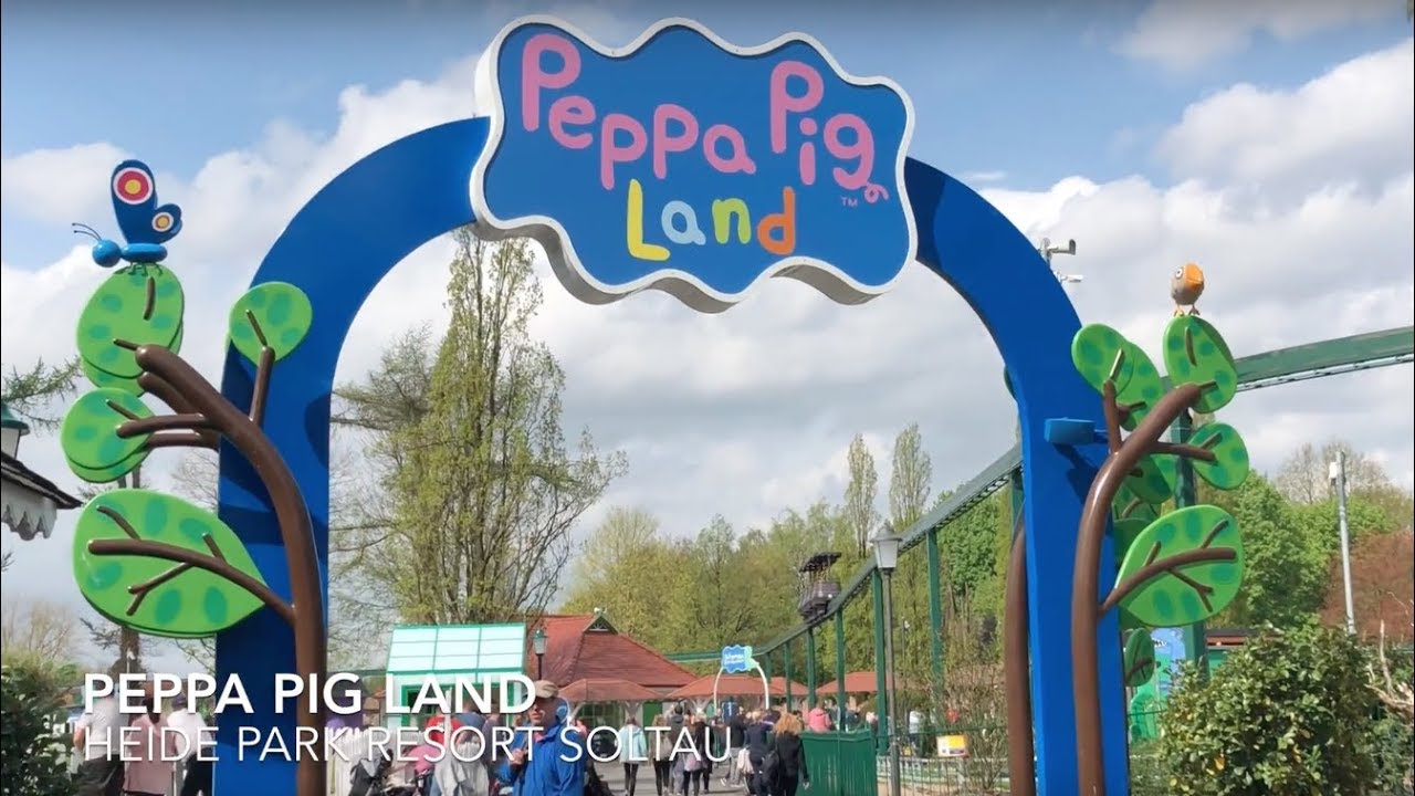 Peppa Pig Land im Heide Park Soltau - Kinderbereich mit Fahrgeschaeften