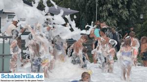 schaum featured