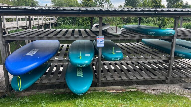 SUP-Boards Self-Service in Makkum – Stand-Up-Paddling am IJsselmeer