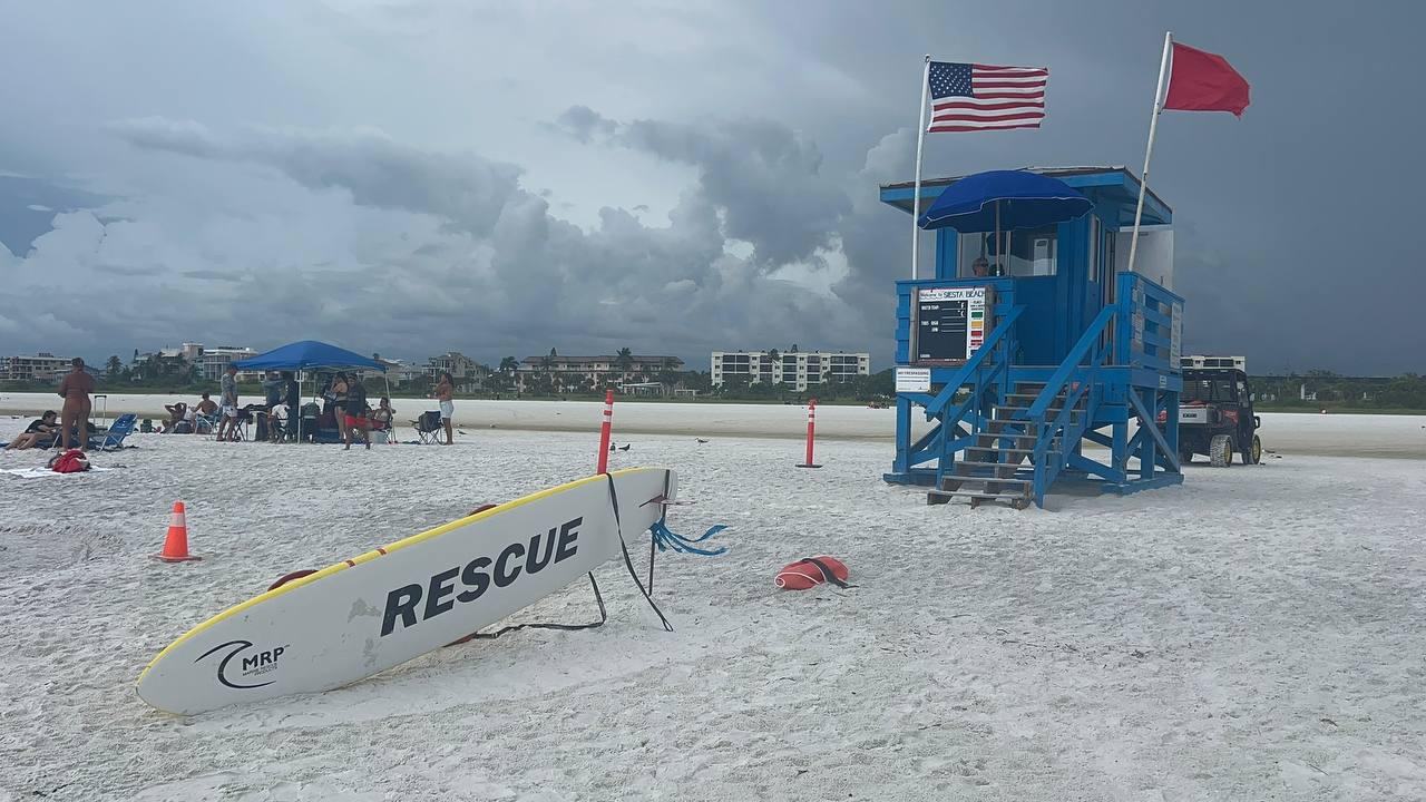 Siesta Beach bei Sarasota am zehnten Tag in Florida (10)