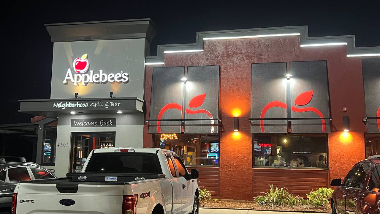 Tagesabschluss bei Applebee's am achten Tag in Florida