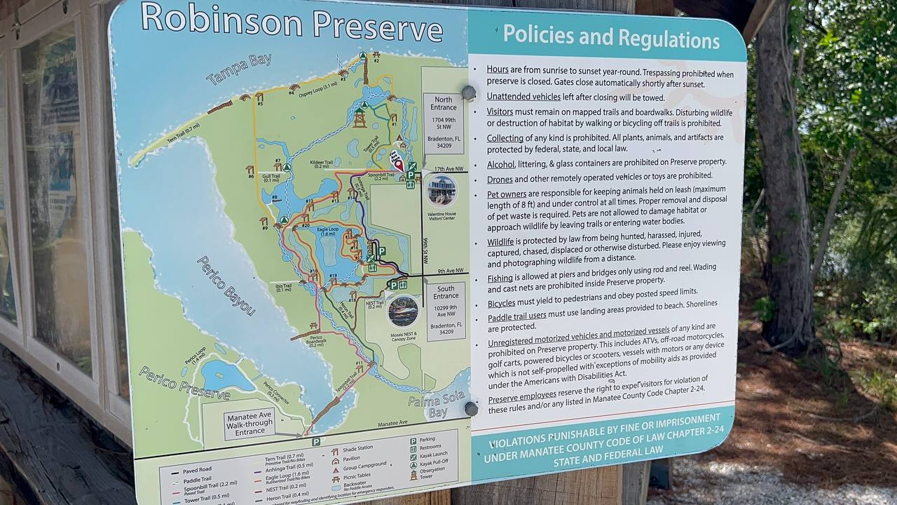 Eingangsschild des Robinson Preserve Park mit Übersichtskarte am neunten Tag in Florida