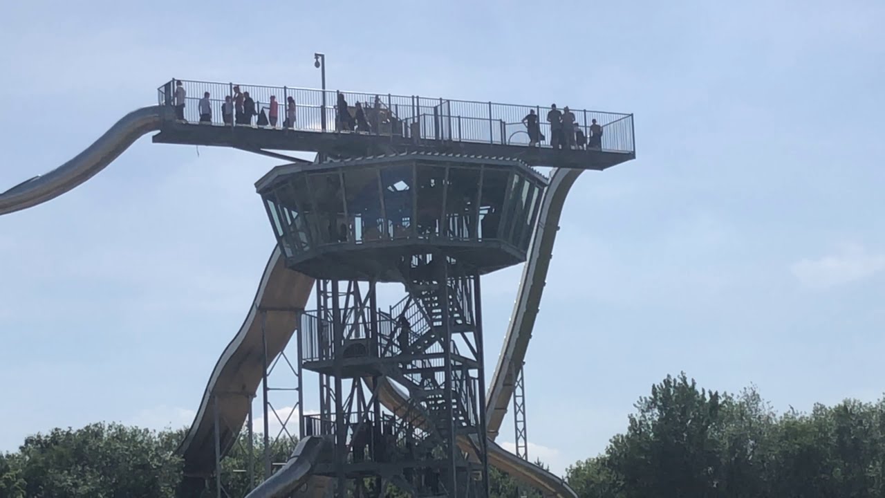Rutschentürme im Irrland Kevelaer – Airport Power-Tower an der Bauernhof-Erlebnisoase