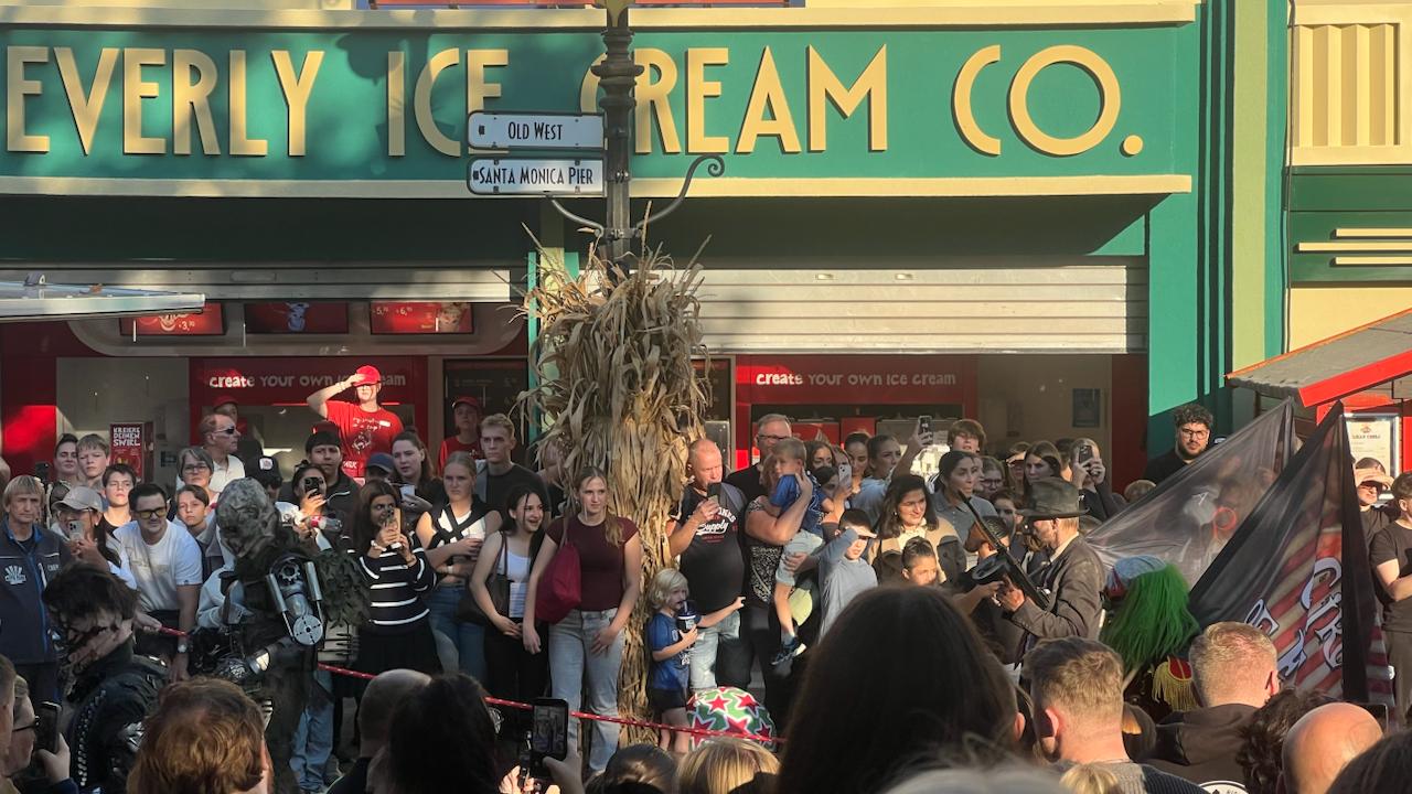 Eindruck vom Halloween Horror Festival 2026 im Movie Park Germany – Szene 9 (Foto: Familie Eller)